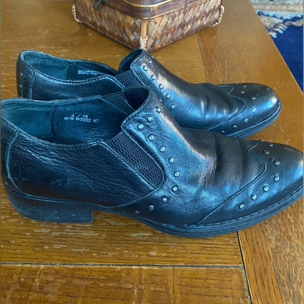 Born Black Leather Western Style Low Boots In Size 8M/39